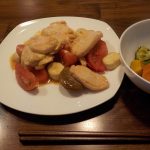 鶏ハムとトマト、エリンギのピリ辛醤油